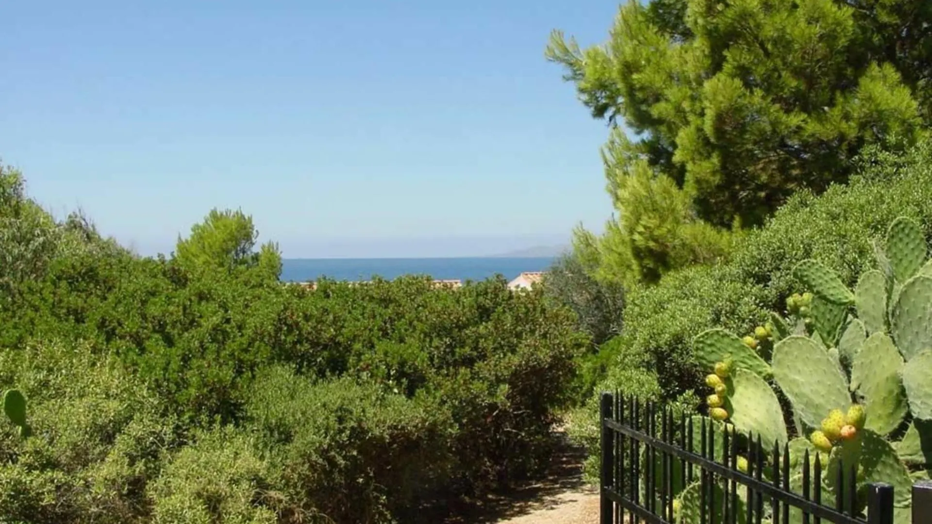 Casa Dei Lentischi By Salogi Villas